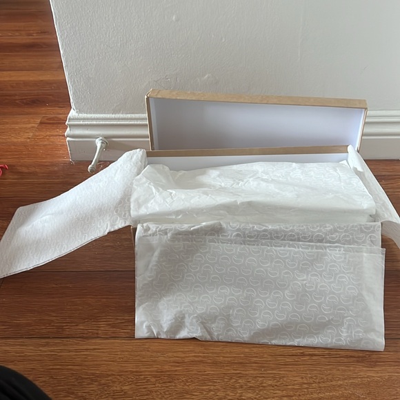 Authentic Louboutin shoe BOX ONLY - Picture 7 of 7